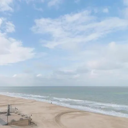 Near Dunes And Sea, Cleaning Included Apartment